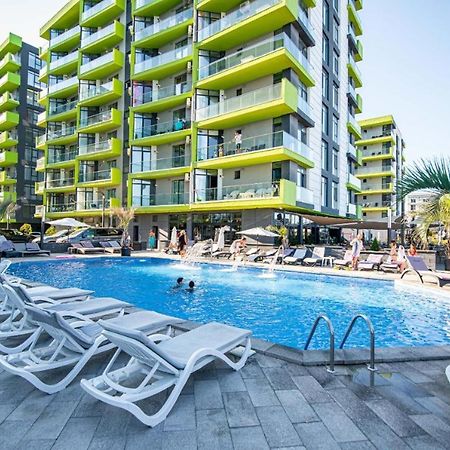 Apartament Katrina - Alezzi Beach - Sea View Năvodari Екстериор снимка