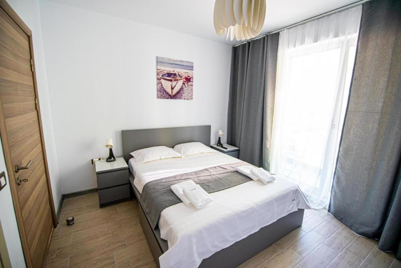 Apartament Katrina - Alezzi Beach - Sea View Năvodari Екстериор снимка